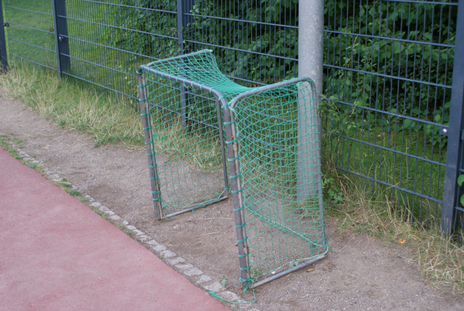 Kinderfußball? Jugendfußball? Straßenfußball!
