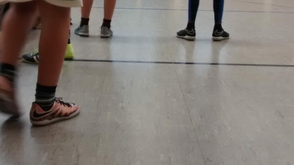 E-Jugend-Training: Technik und Taktikgrundlagen